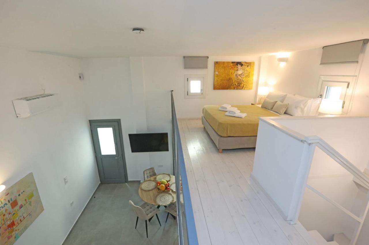 Modern Loft Syros Lägenhet Ermoupoli Exteriör bild