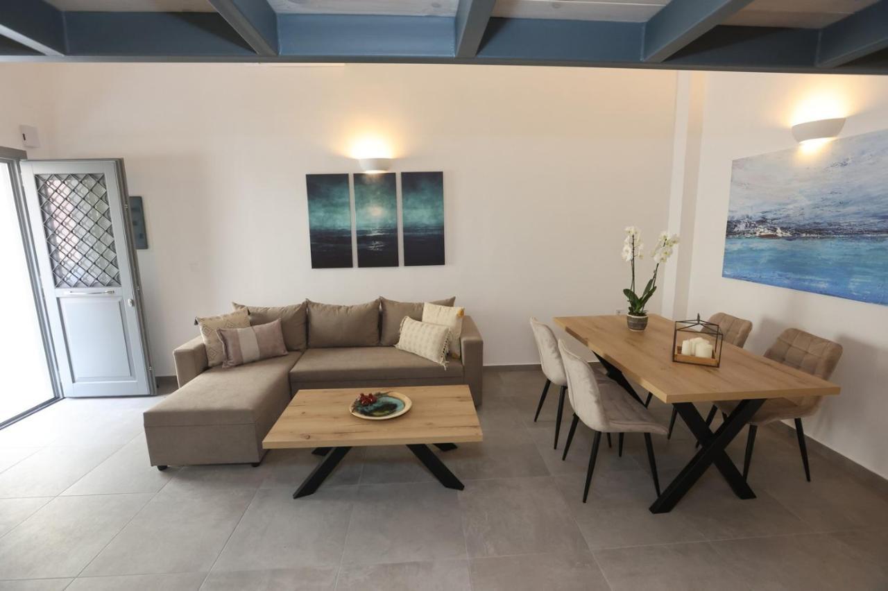 Modern Loft Syros Lägenhet Ermoupoli Exteriör bild