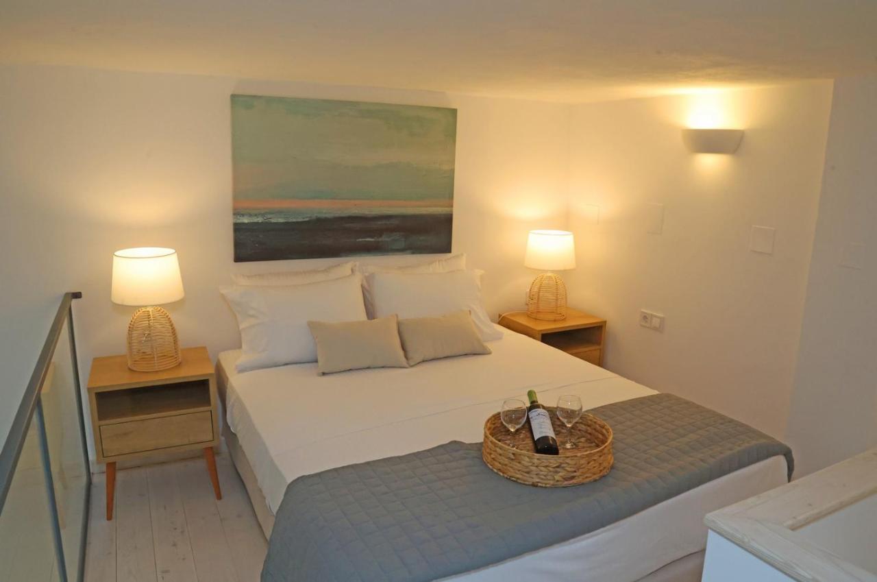 Modern Loft Syros Lägenhet Ermoupoli Exteriör bild