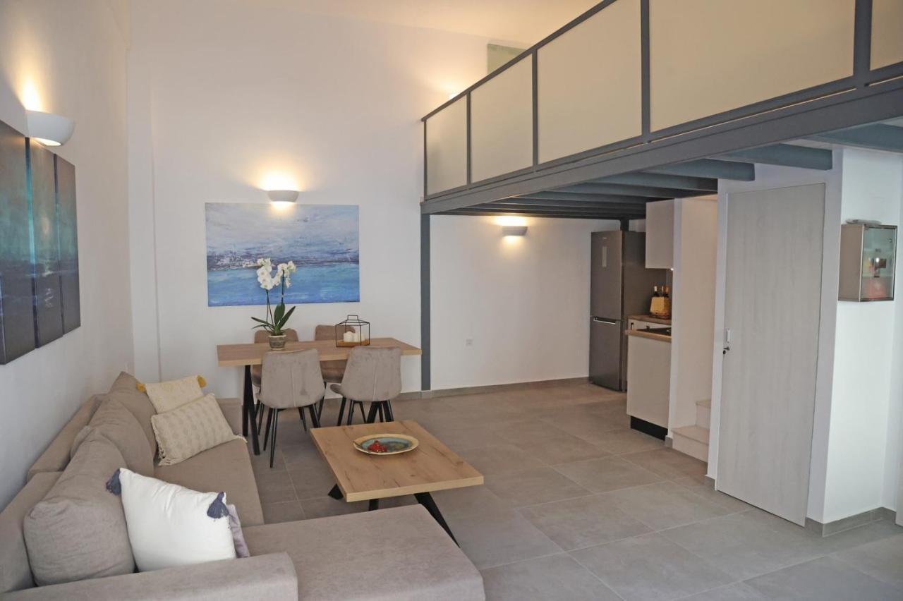 Modern Loft Syros Lägenhet Ermoupoli Exteriör bild